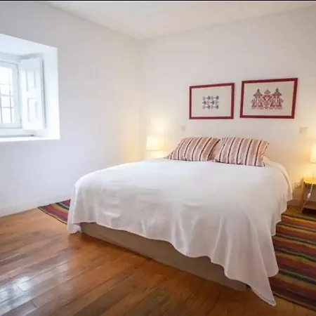 Apartment Alfama With Perfect Garden Lissabon